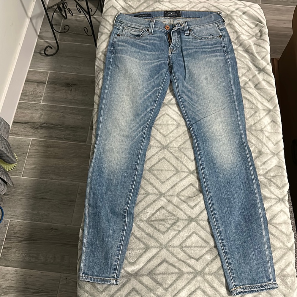 Lucky Brand Charlie Skinny